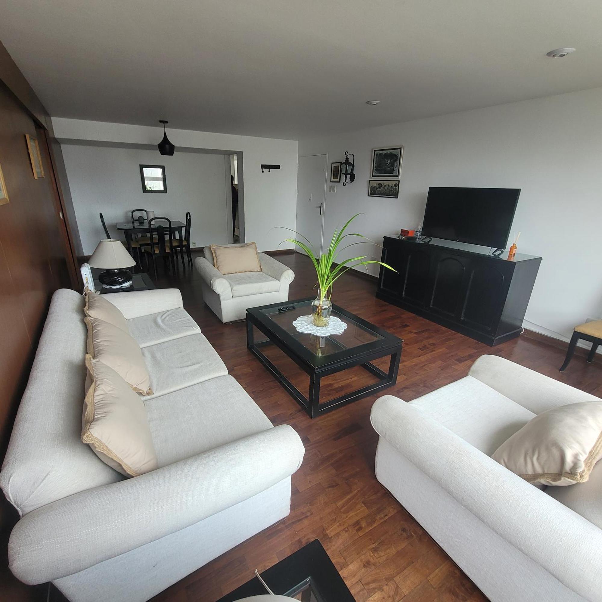 The Guest House 1 At The Booming Center Of Miraflores, Lima - Peru Ngoại thất bức ảnh